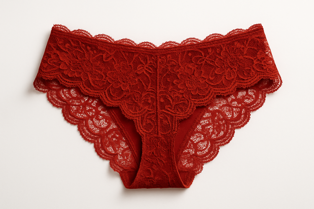Jak dobrać majtki damskie? Na jaki materiał postawić?