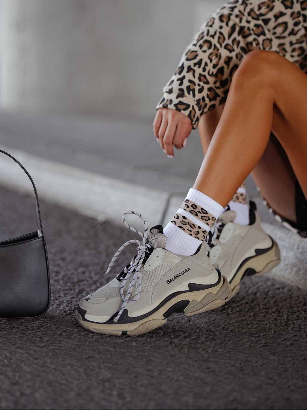 Skarpetki sportowe z panterkowym wzorem Balenciaga