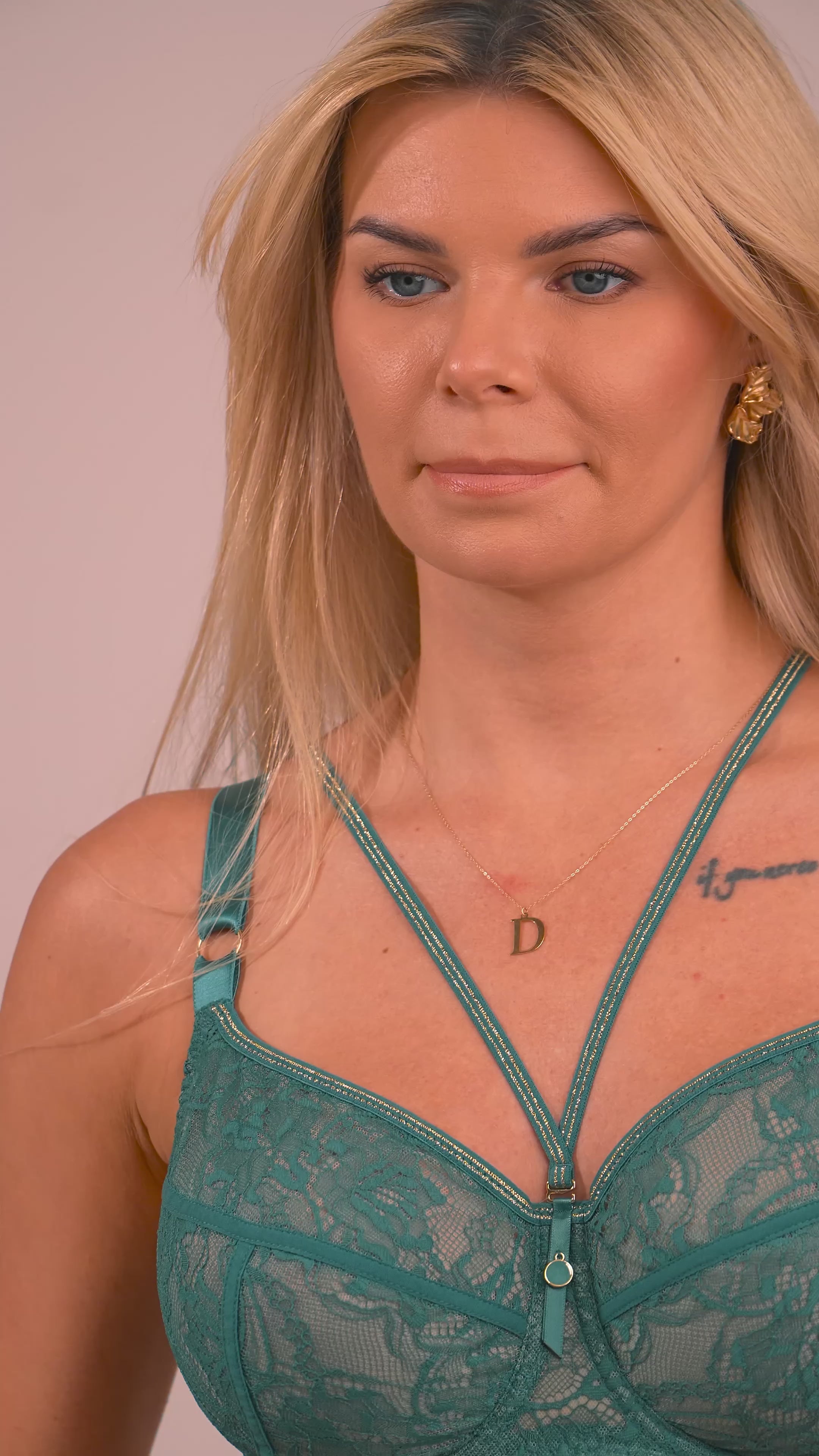 Měkká podprsenka Alles Chiara Gold M